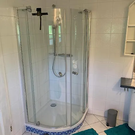 In - Nahe Salzhaff & Ostsee - Mit Gartenterrasse 奥斯特巴德里克