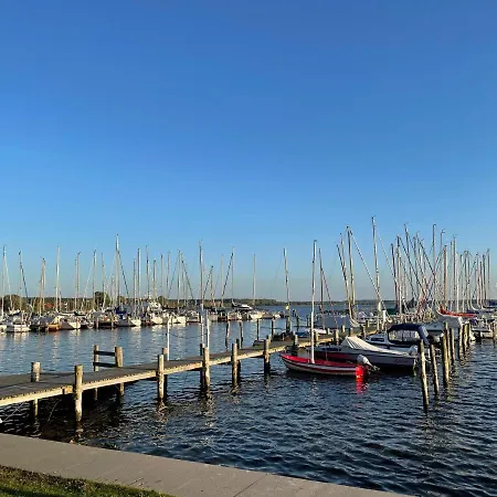 In - Nahe Salzhaff & Ostsee - Mit Gartenterrasse *