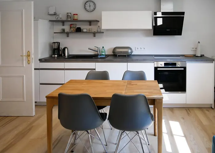 In - Nahe Salzhaff & Ostsee - Mit Gartenterrasse דירה *