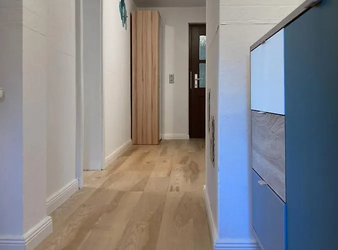 In - Nahe Salzhaff & Ostsee - Mit Gartenterrasse * רריק